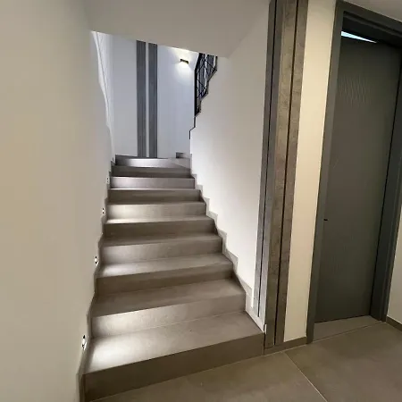 شقة Crystal Old Town