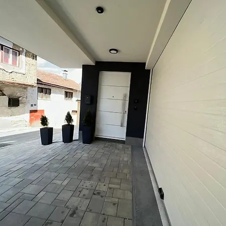 Crystal Old Town سراييفو