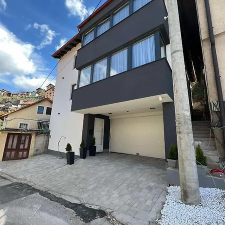 Crystal Old Town * サラエヴォ