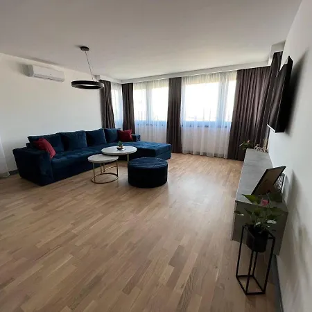 Crystal Old Town شقة سراييفو