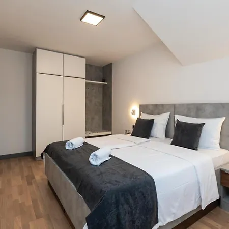 Crystal Old Town * サラエヴォ