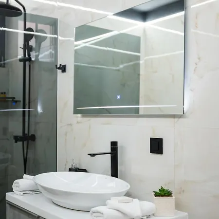 Crystal Old Town * サラエヴォ